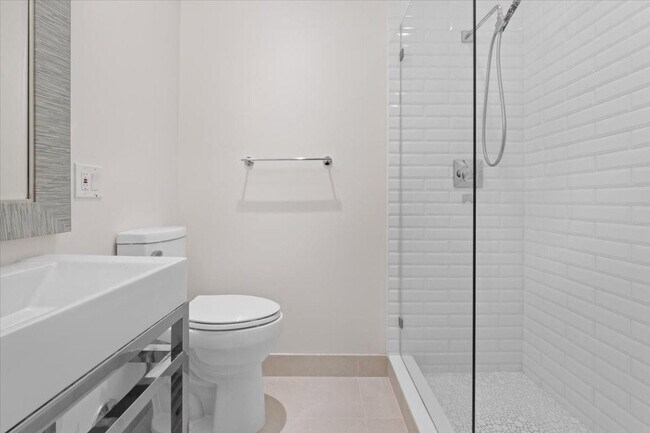 Building Photo - 1635 Seabreeze Blvd