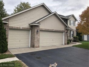 Building Photo - 10304 Yates Dr N