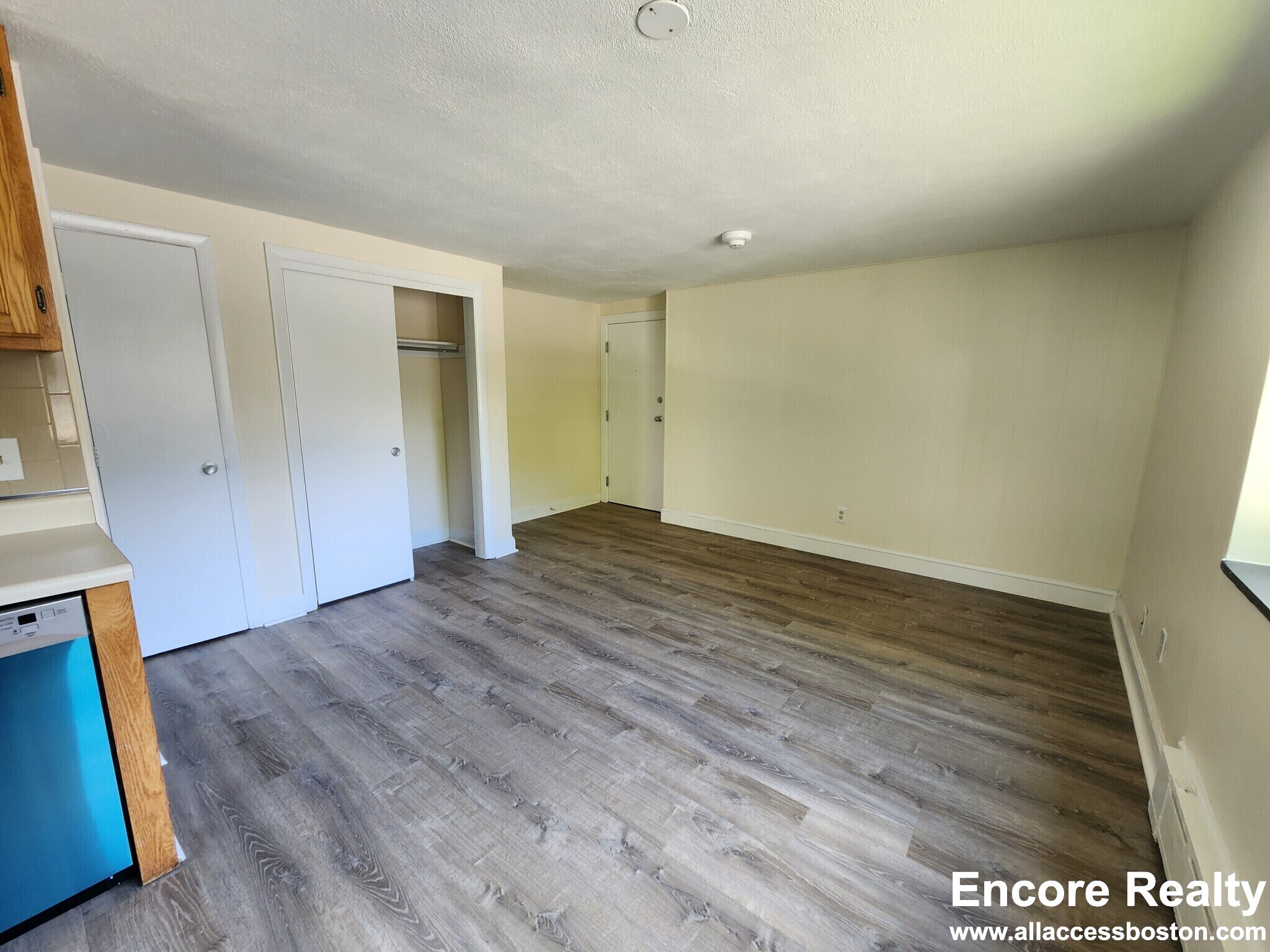 Building Photo - 15 Chester St