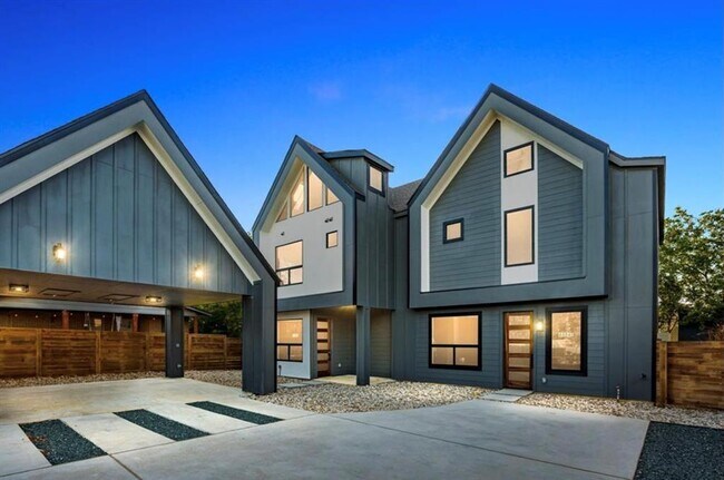 Building Photo - 4404 Mount Vernon Dr