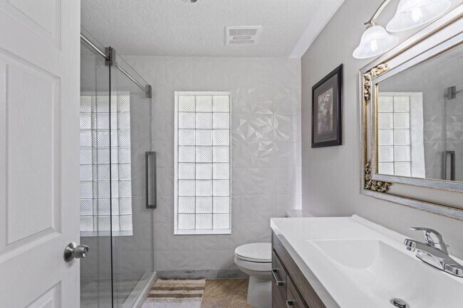 Building Photo - 13679 Callington Dr