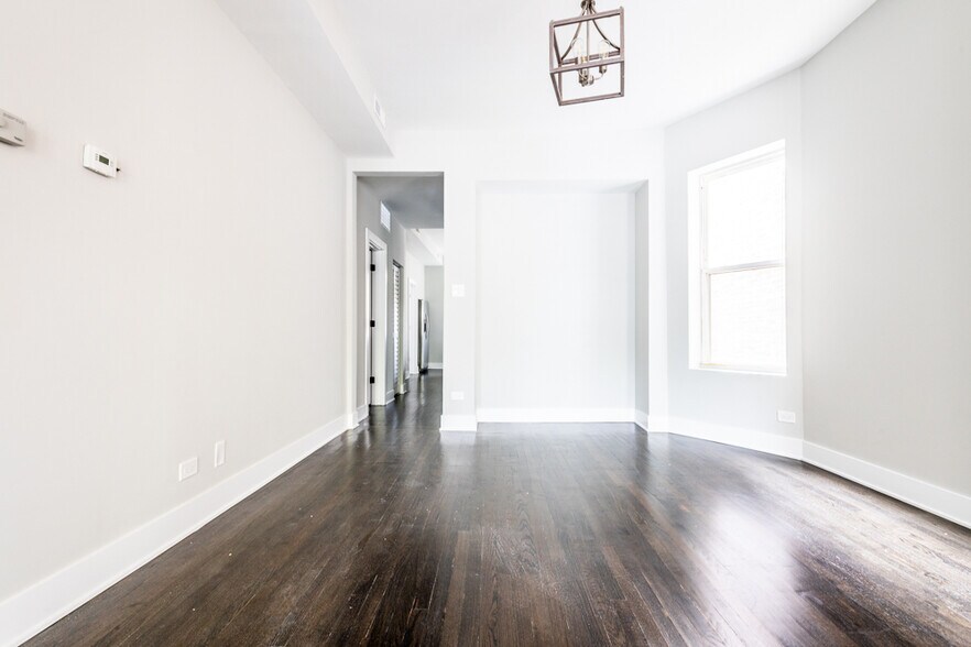 Building Photo - 1435 N Washtenaw Ave