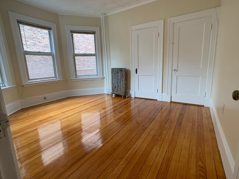 Building Photo - 80 Corey Rd