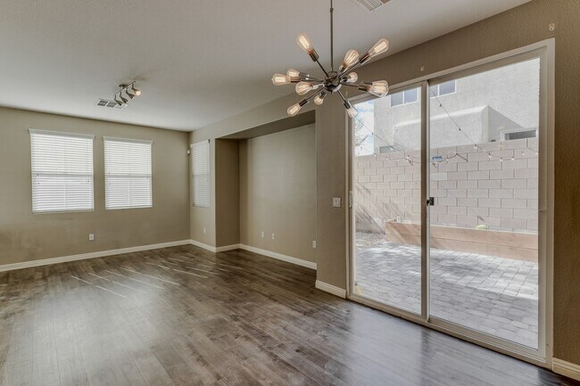 Building Photo - 8356 Creek Canyon Ave