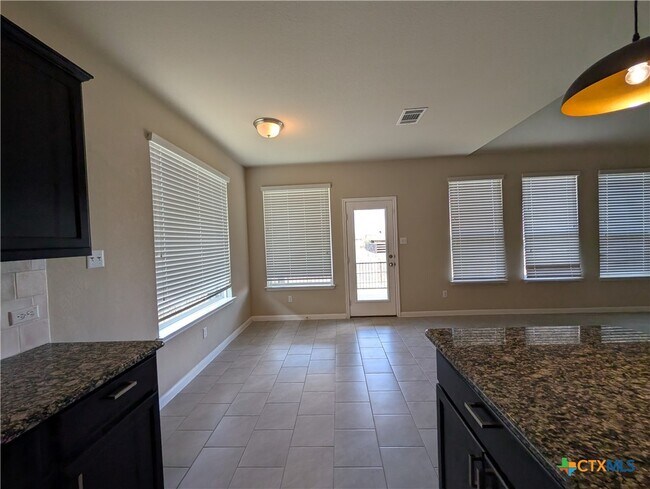 Building Photo - 2203 Flintshire Dr