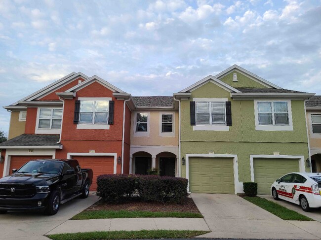 Building Photo - 4168 SW 43rd Cir