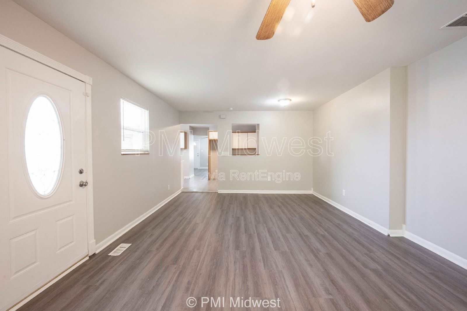 Building Photo - 3748 N Hawthorne Ln