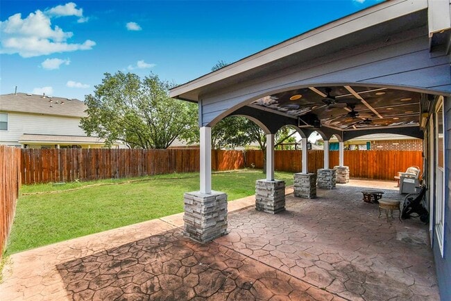 Building Photo - 1430 Acorn Ct