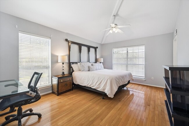 Building Photo - 4000 Purdue St