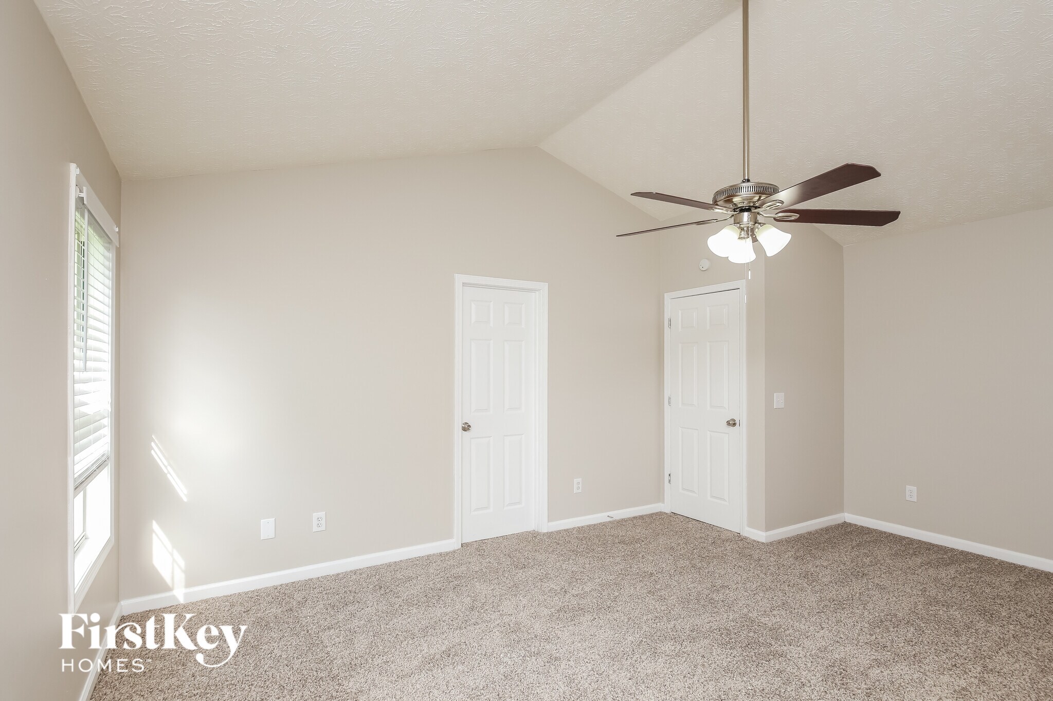 Building Photo - 1500 Summer Lake Terrace SW