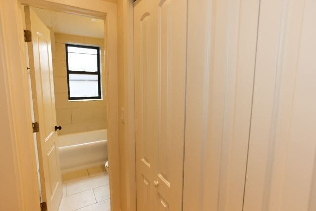 Building Photo - 617 W Patterson Ave