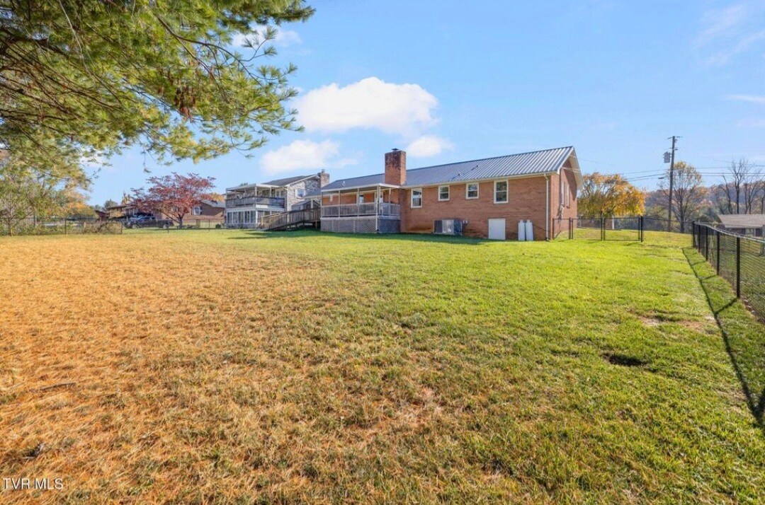 Building Photo - 2916 Newbern Dr