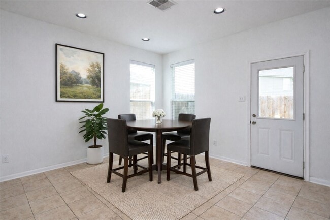 Building Photo - 19014 Walbrook Meadows Ln