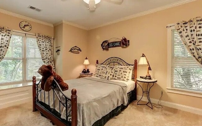 Building Photo - 191 Laurel Ridge Trail