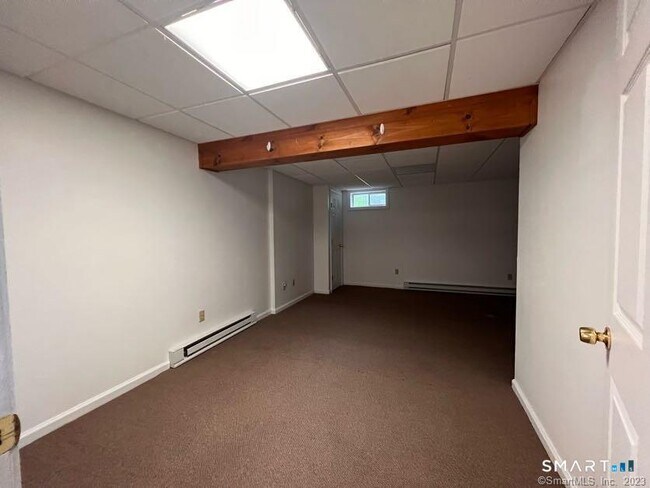 Building Photo - 223 Flanders Rd