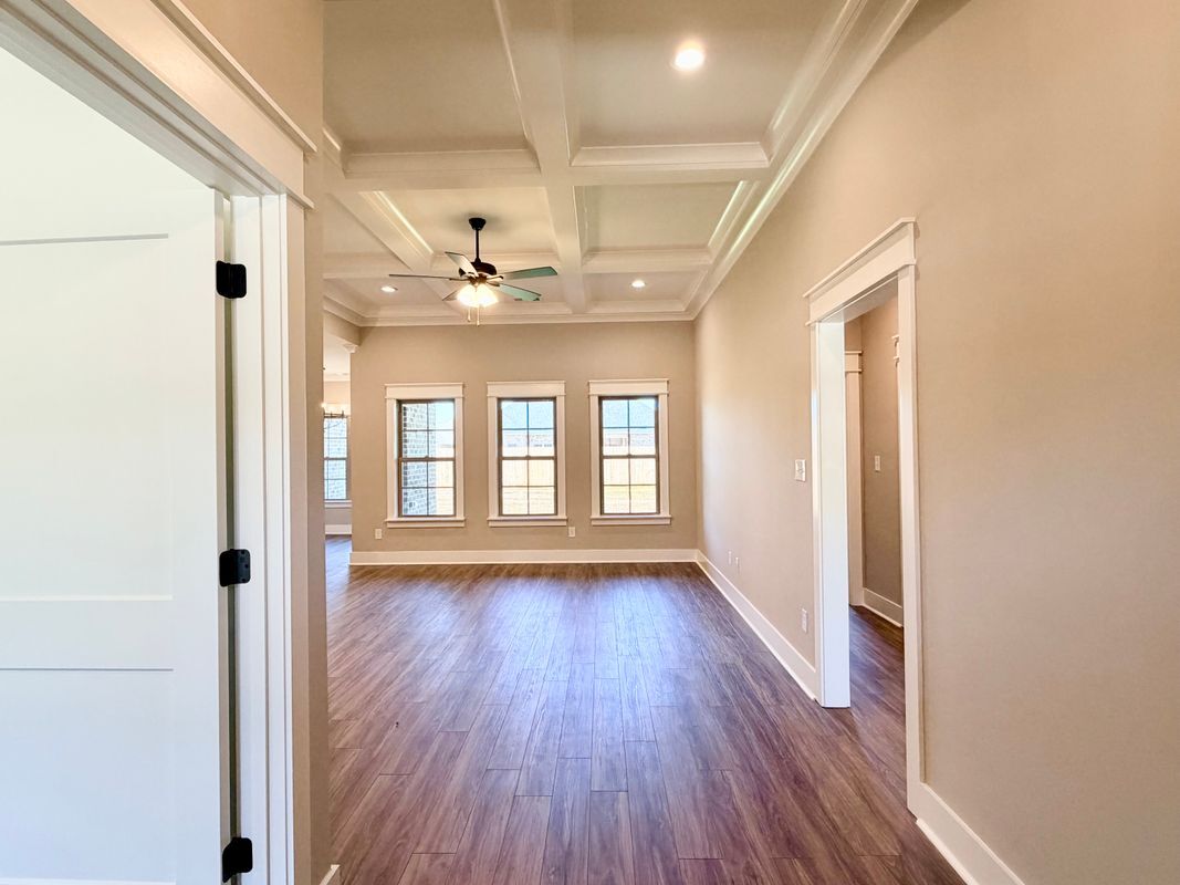 Building Photo - 521 Bristleleaf Path