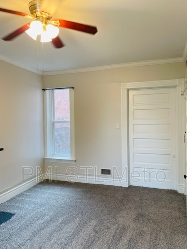 Building Photo - 4037-4039-4039 Enright Ave