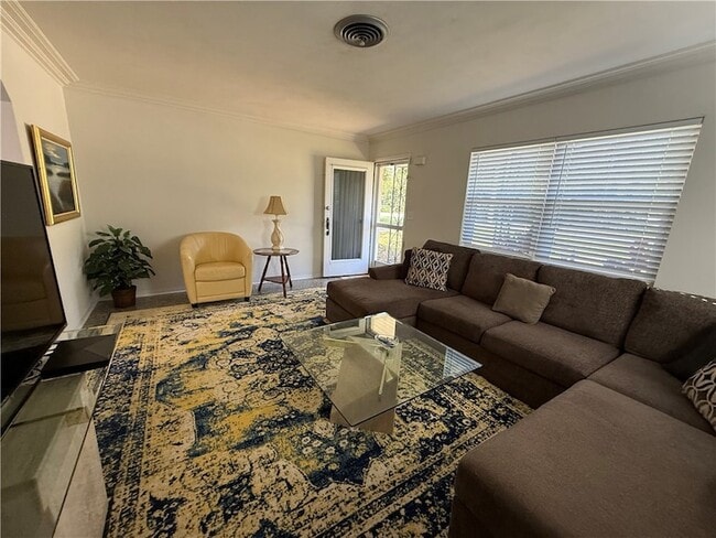 Building Photo - 2063 34th Ave