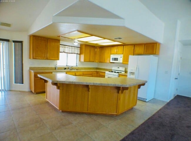 Primary Photo - Large 3 bedroom home on a corner lot comin...