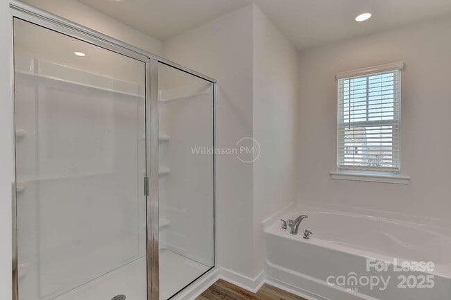 Building Photo - 157 Parker Claire Ln