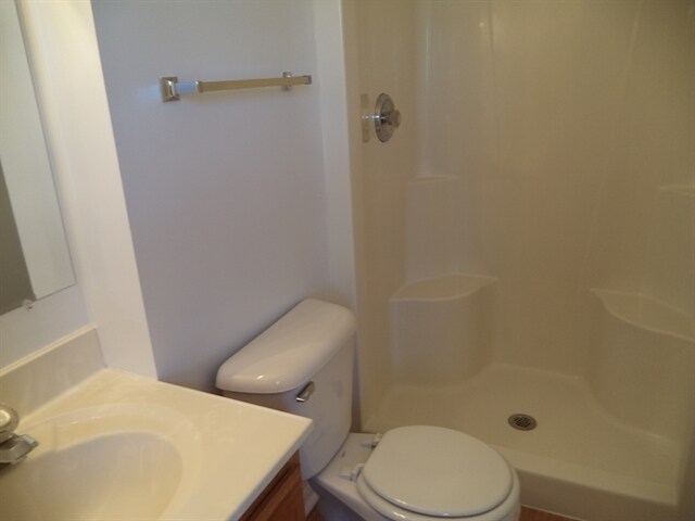 Building Photo - 5925 Bluegrass Trl