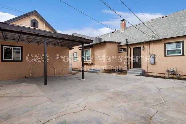 Building Photo - 224 N Maple Ave