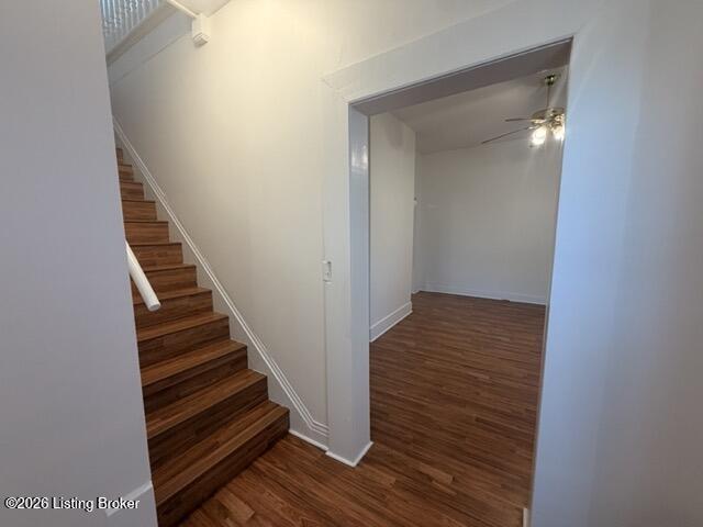 Building Photo - 228 E Burnett Ave