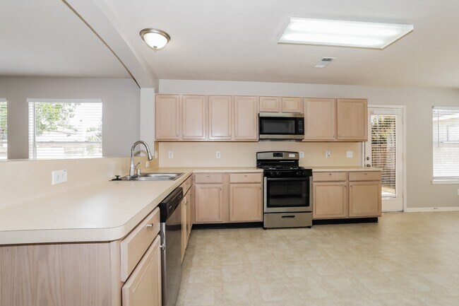 Building Photo - 20311 Cherry Orchard Ln