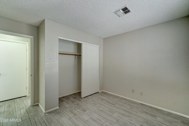 Building Photo - 7040 W Olive Ave