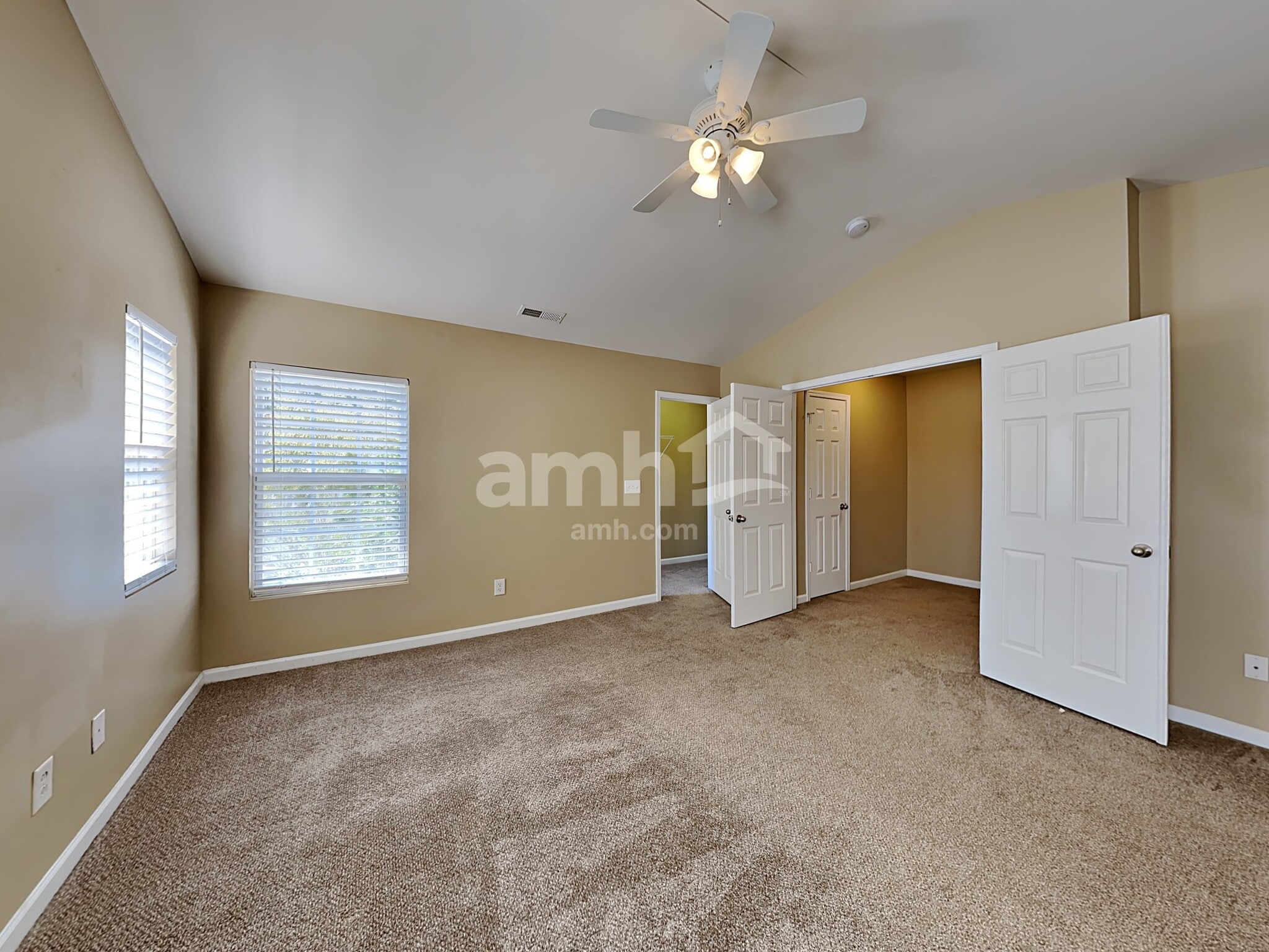 Building Photo - 148 Bellfare Dr