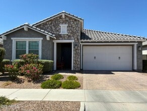 Building Photo - 9550 E Spiral Ave