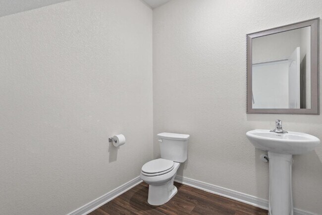 Building Photo - 1342 Amy Dr