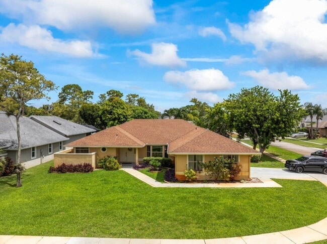 Building Photo - 13679 Callington Dr