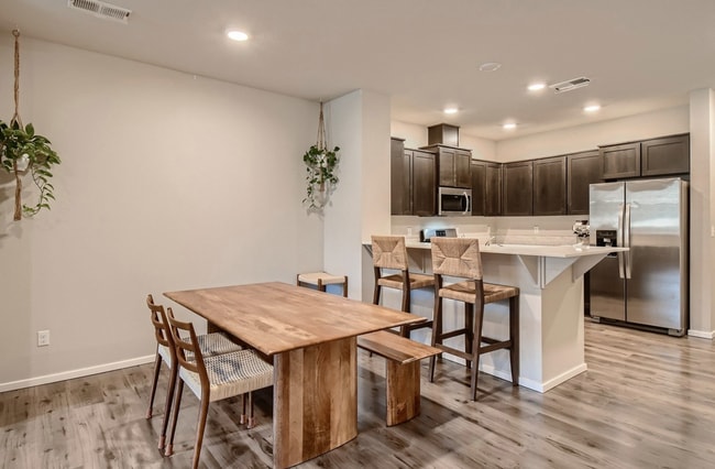 Building Photo - Bethany Beauty: Smart home w/gas range, 2 ...