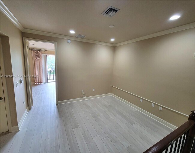 Building Photo - 3020 NW 125th Ave