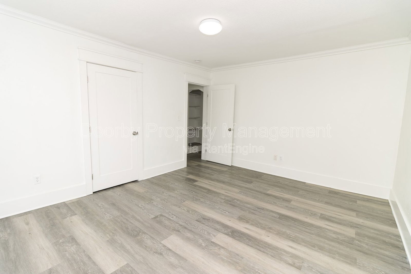 Building Photo - 1203 Rockway Dr