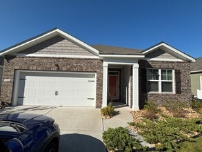 Building Photo - 2888 Pegasus Pl