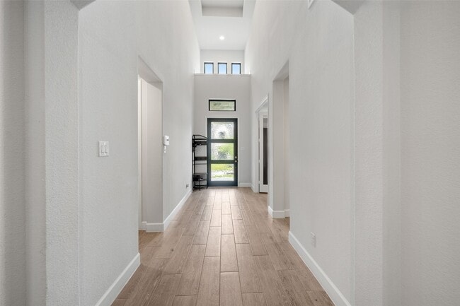 Building Photo - 221 Patina Sorrel Dr