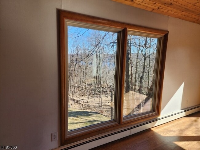 Building Photo - 5 Mountain Terrace