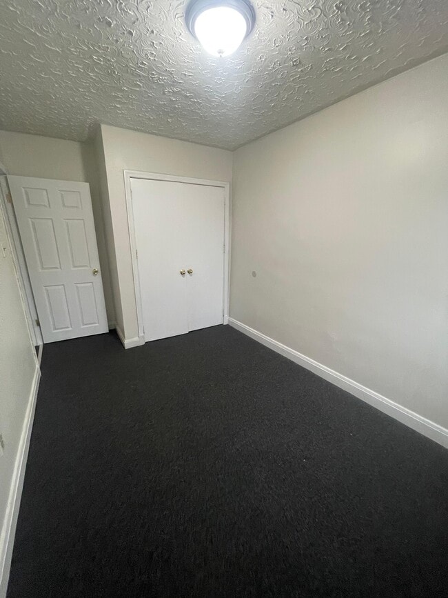 Building Photo - Greencrest