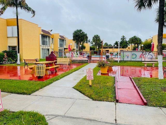 Building Photo - 9311 SW 4th St