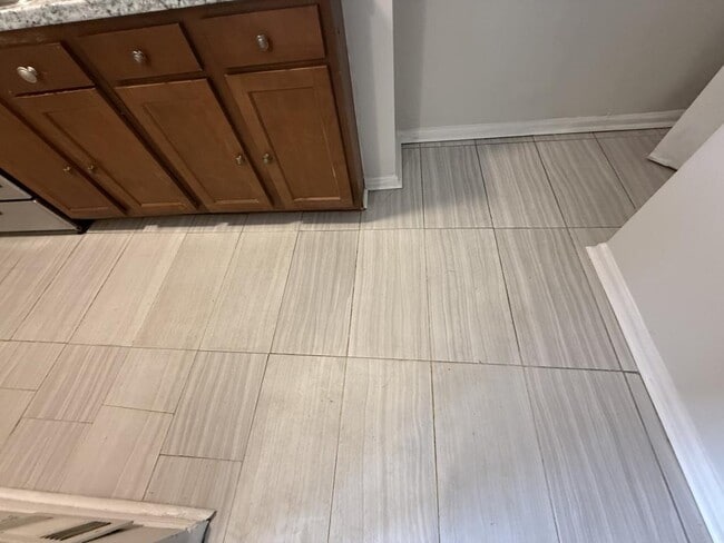 Building Photo - 2135 Koko Ln