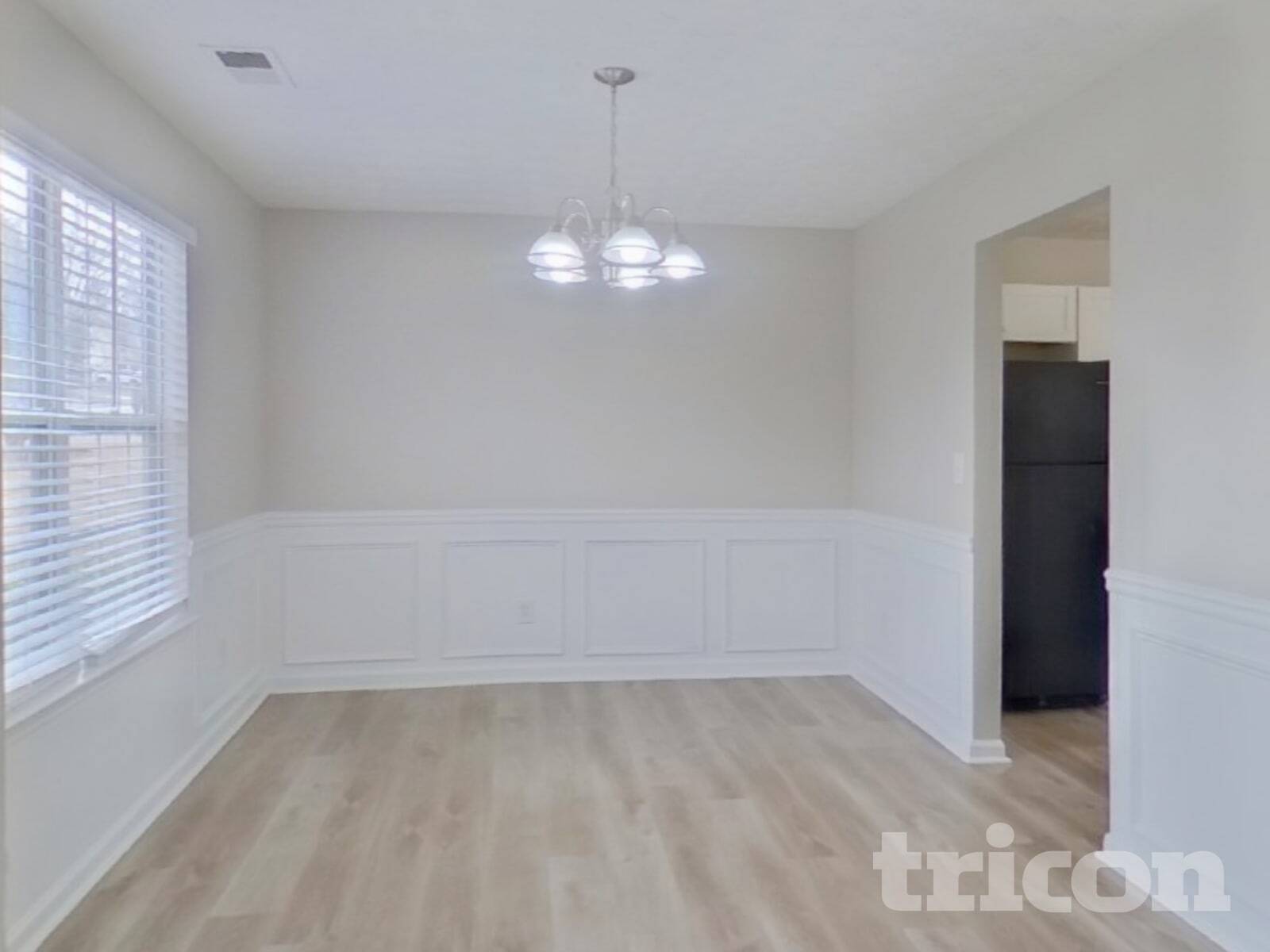 Building Photo - 471 Sawtooth Ln