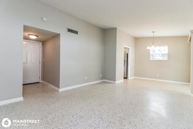 Building Photo - 409 Clara Dr, Brandon, FL 33510