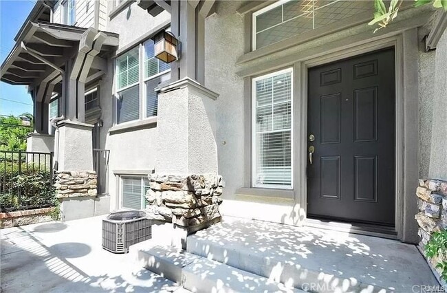 Building Photo - 1282 Tiger Eye Dr