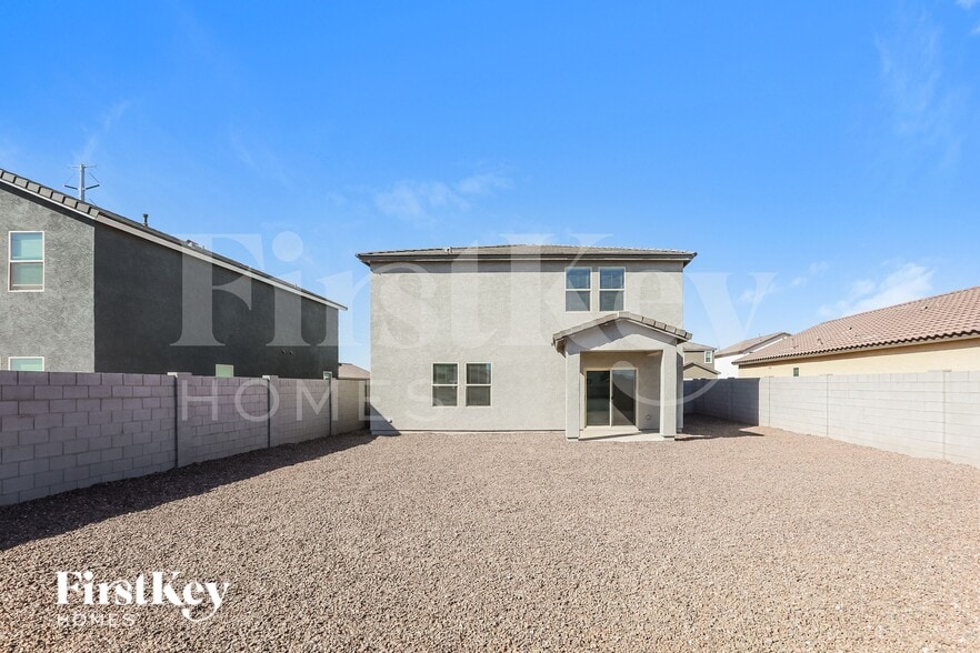 Building Photo - 3061 E Millennium Wy