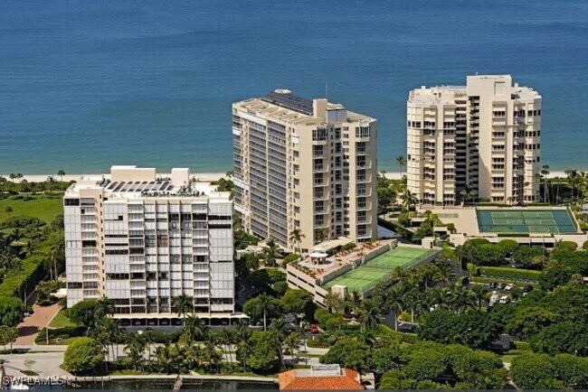 Building Photo - 4041 Gulf Shore Blvd N