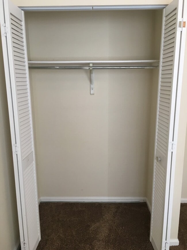 Building Photo - Harbrooke Downs - Unit 25-B