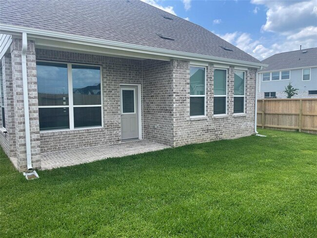 Building Photo - 2203 Garden Arbor Ln