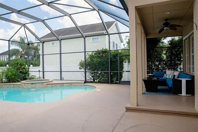 Building Photo - 411 Sycamore St